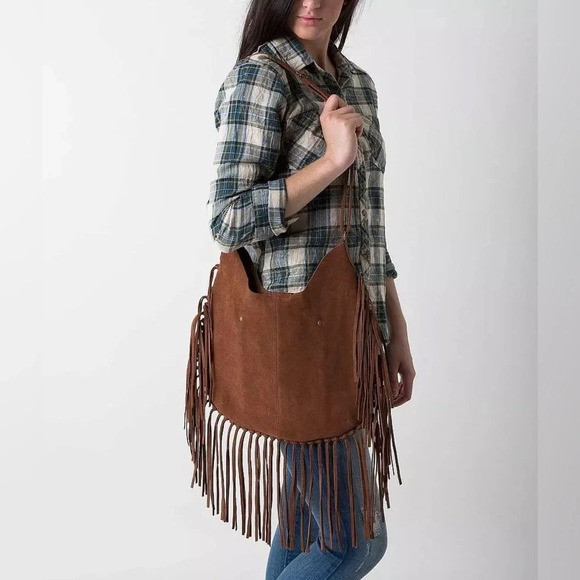 Tshirt & Jeans Genuine Suede Leather Fringe Oversized Boho Bag - Picture 2 of 7